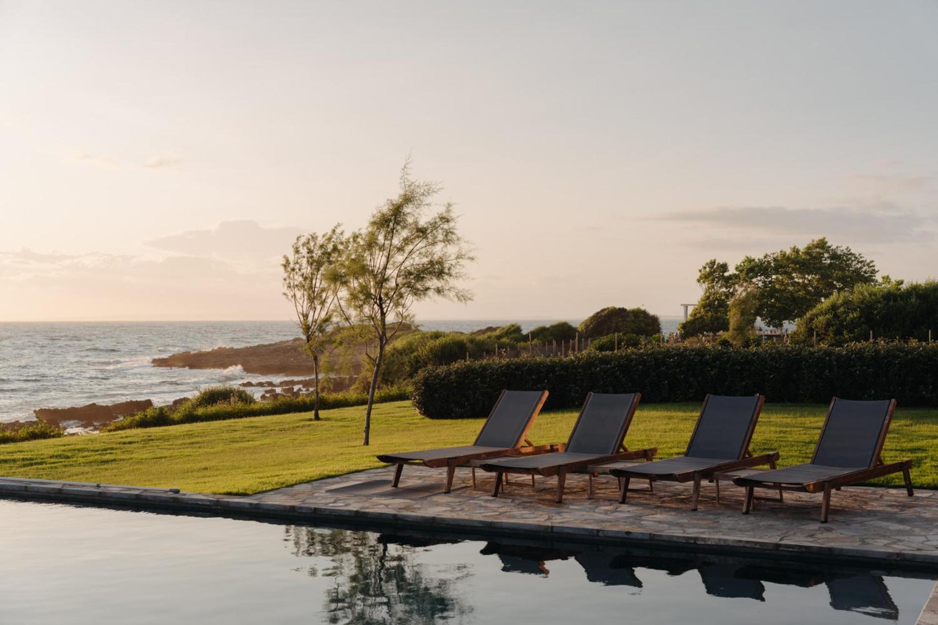 Real Life Homes Luxurious Seafront Villas Each With Their Own Private Pools Korakochori Экстерьер фото