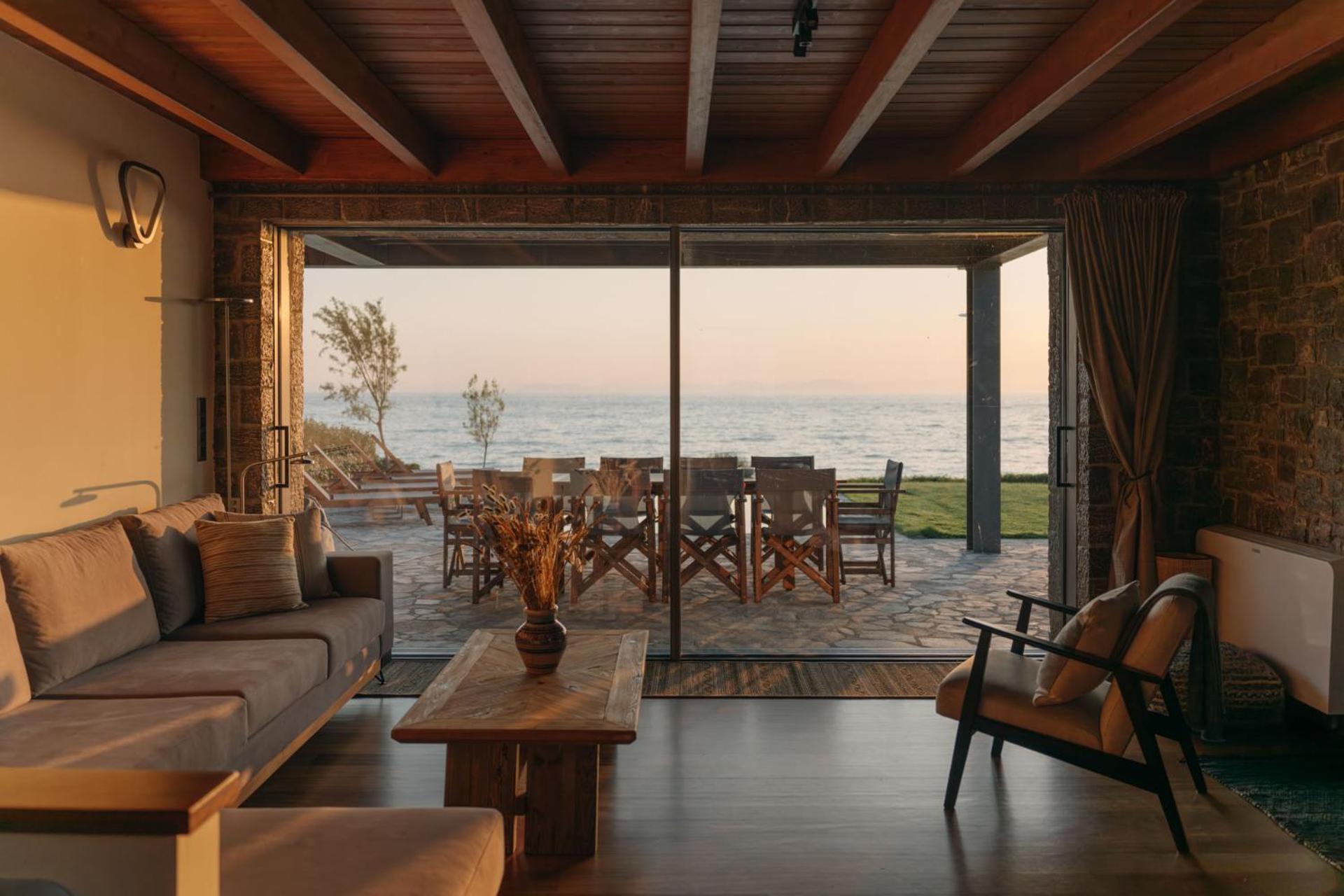 Real Life Homes Luxurious Seafront Villas Each With Their Own Private Pools Korakochori Экстерьер фото