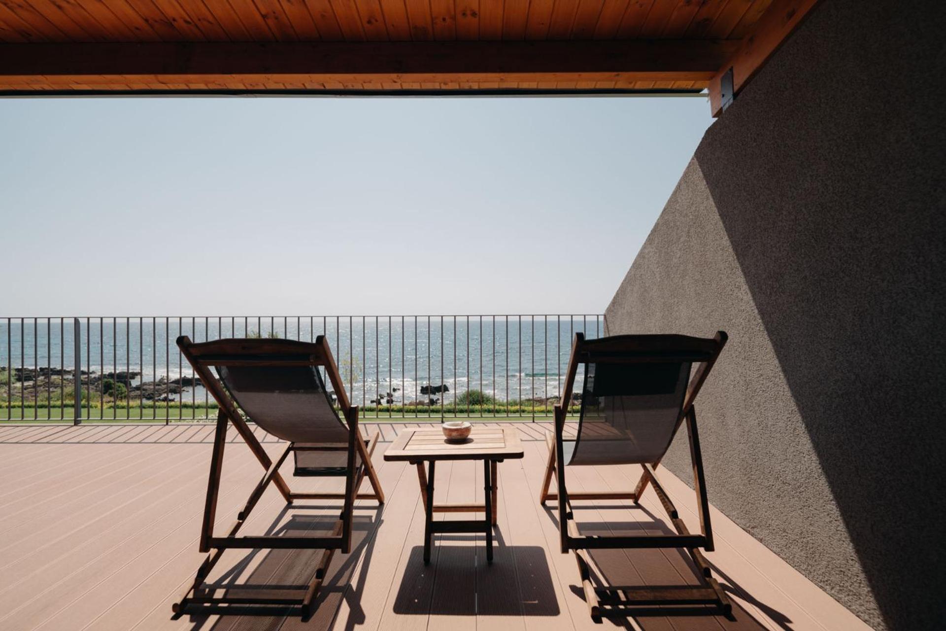 Real Life Homes Luxurious Seafront Villas Each With Their Own Private Pools Korakochori Экстерьер фото